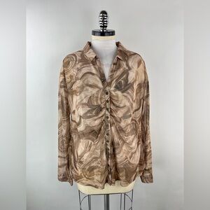 💚 3451. Mesh Sheer Button Front Top